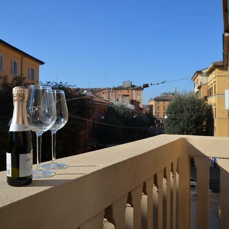 Charming Flat Righi Bologna Apartment Exterior foto