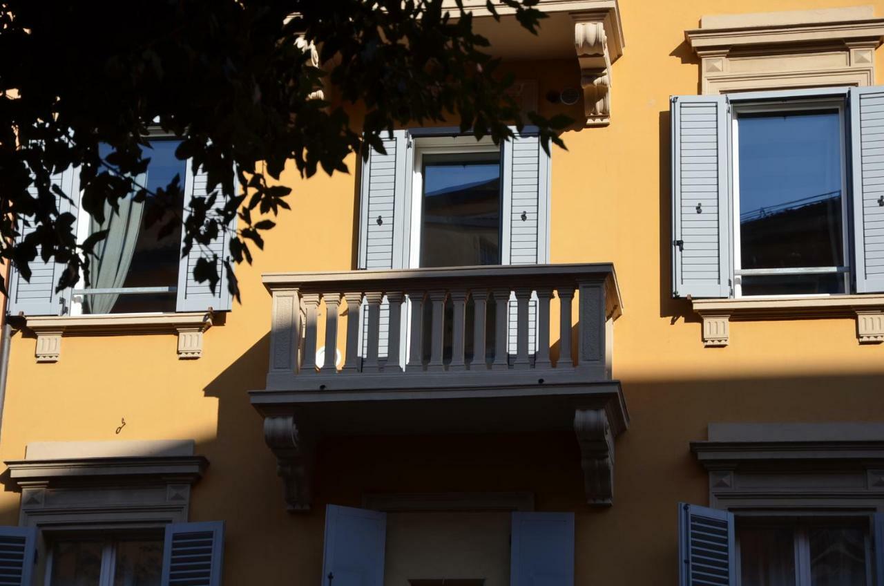 Charming Flat Righi Bologna Apartment Exterior foto