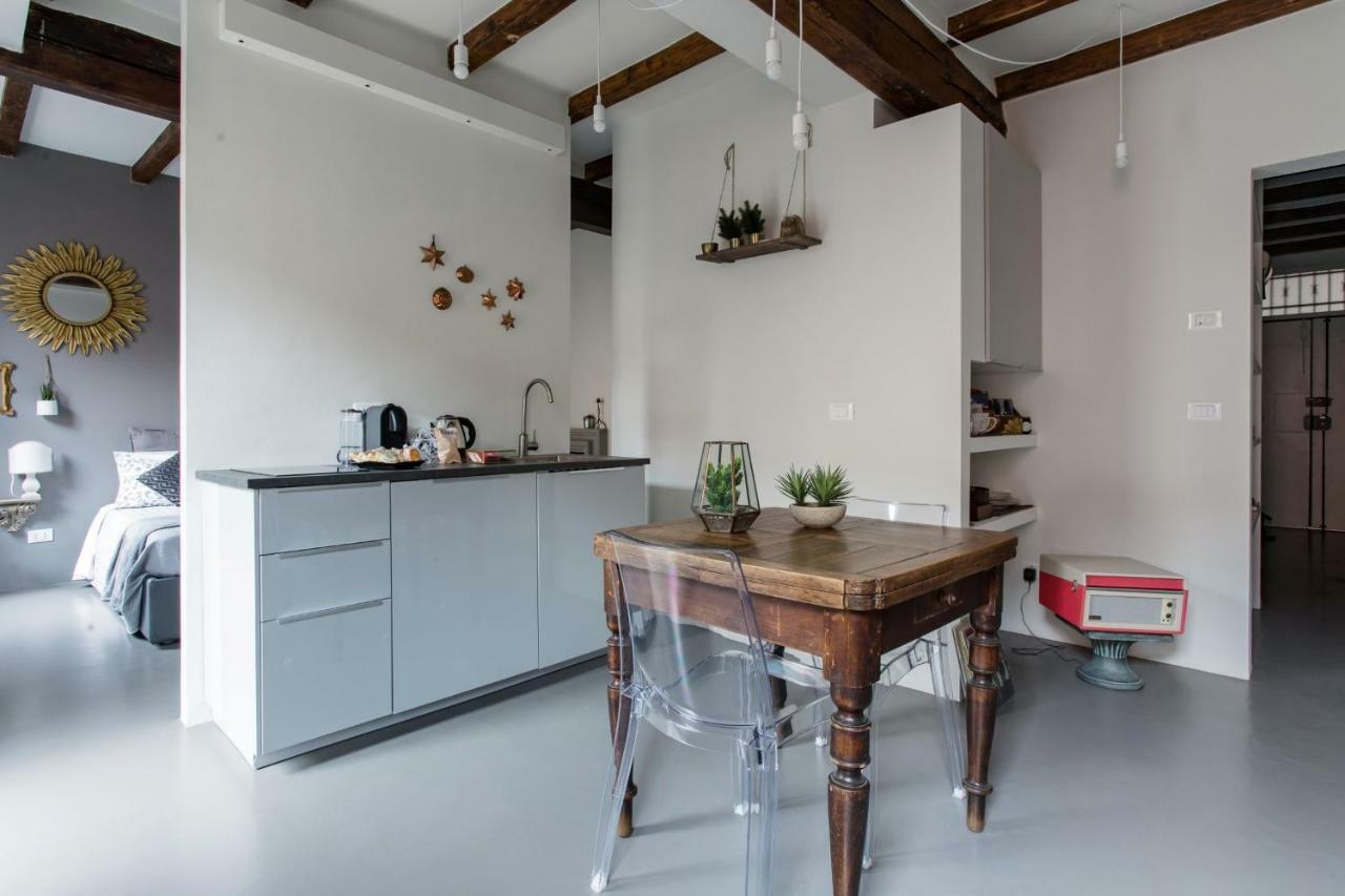 Charming Flat Righi Bologna Apartment Exterior foto