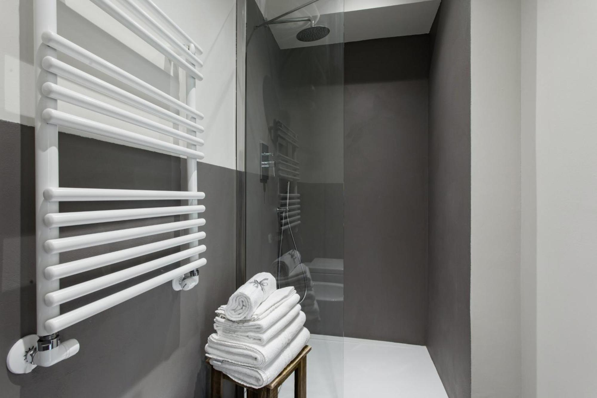 Charming Flat Righi Bologna Apartment Exterior foto